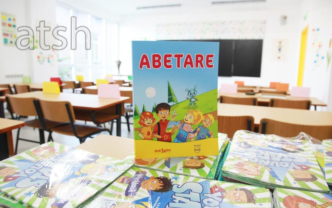 Mësim i unifikuar i gjuhës shqipe në të gjitha shkollat e Shqipërisë dhe Kosovës, falë Abetares së përbashkët
