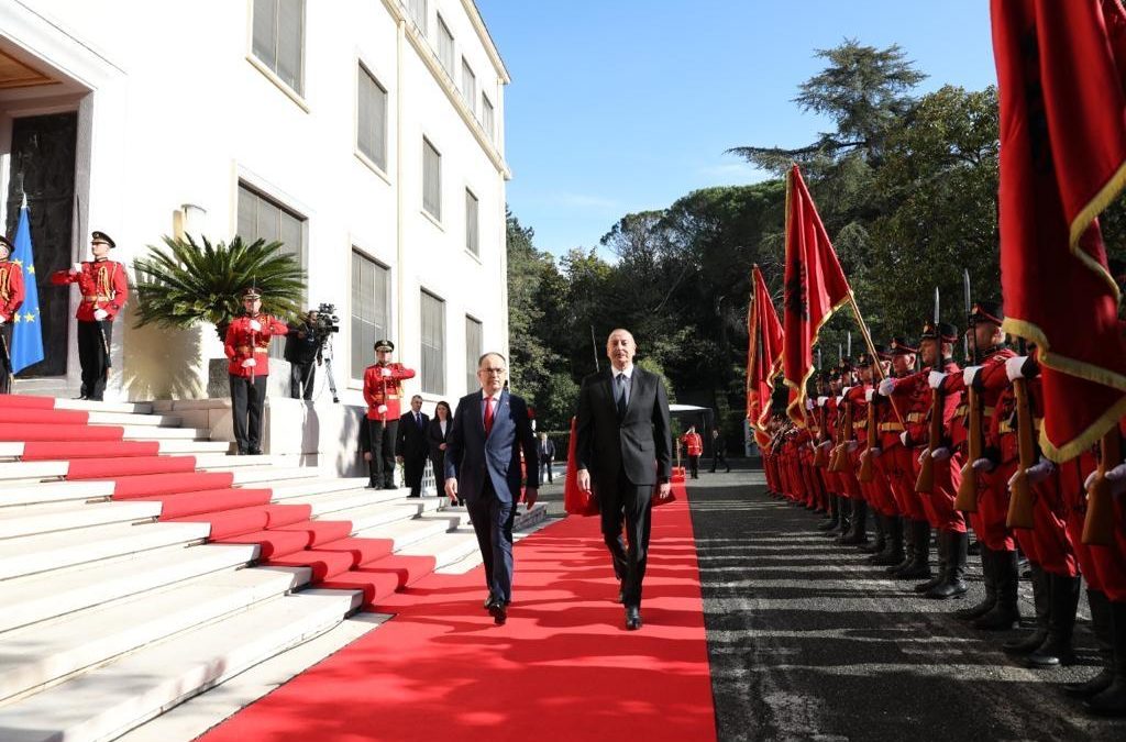 Aliev në Tiranë për projektet e përbashkëta azero-shqiptare në energjetikë