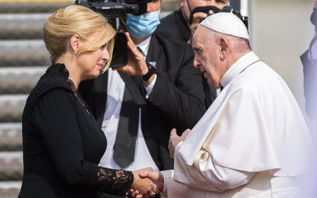 Pápež prijal prezidentku Čaputovú; rokovala so sekretárom Gallagherom