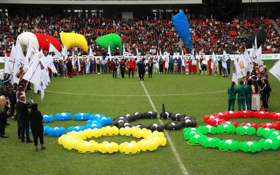 Festë olimpike në “Air Albania” me 700 ekipe sportive të shkollave nga e gjithë Shqipëria