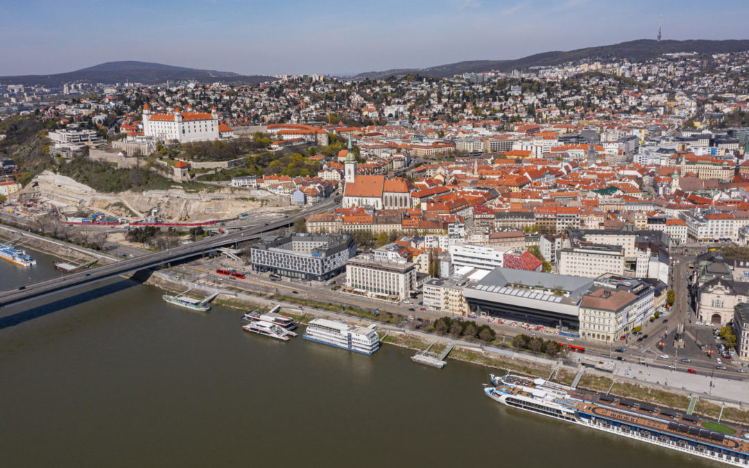 Eurokomisia vyzvala vládu SR, aby nemenila Trestný zákon a nerušila ÚŠP