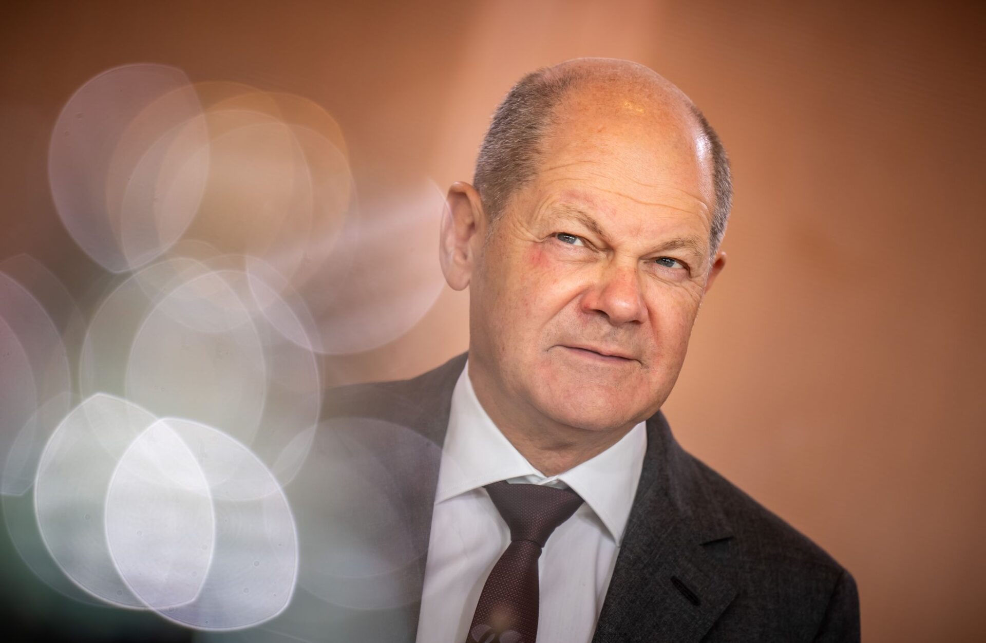 Scholz schaltet sich in EU-Asylreform ein und dringt auf Einigung