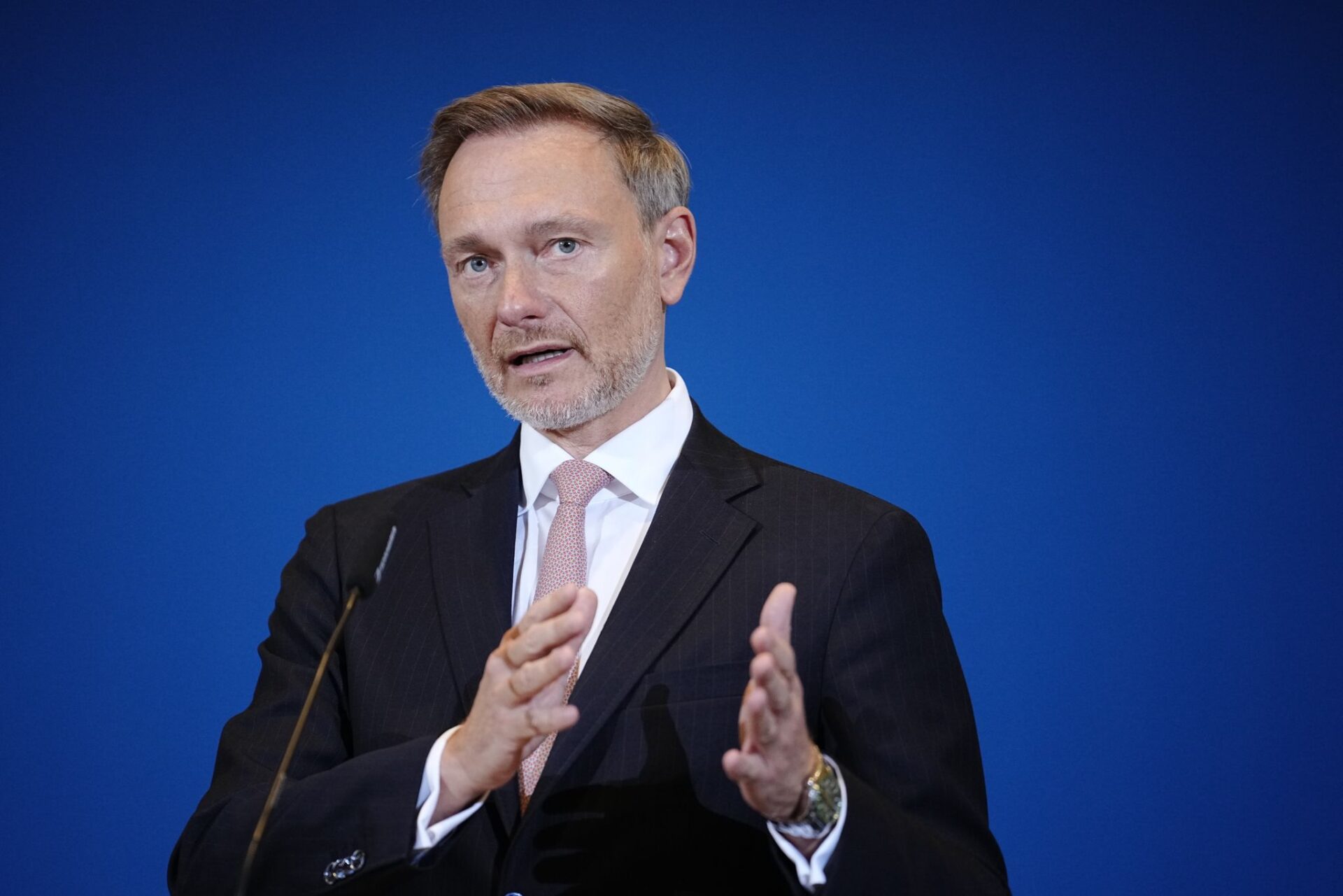 Lindner: Deutsche Sozialleistungen wirkten wie ein Magnet