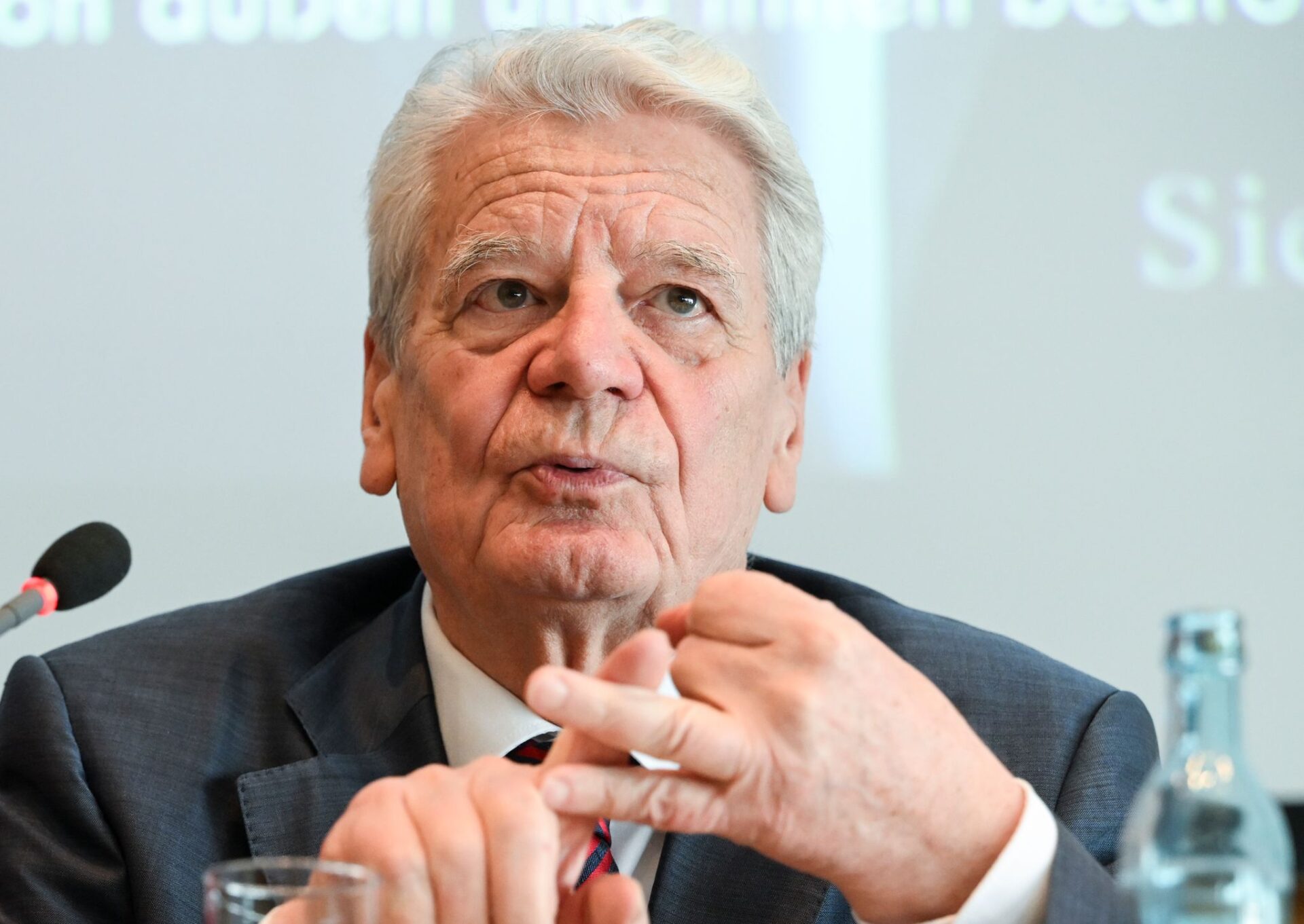 Gauck: EU-Asylverschärfungen hätten wohl früher kommen müssen