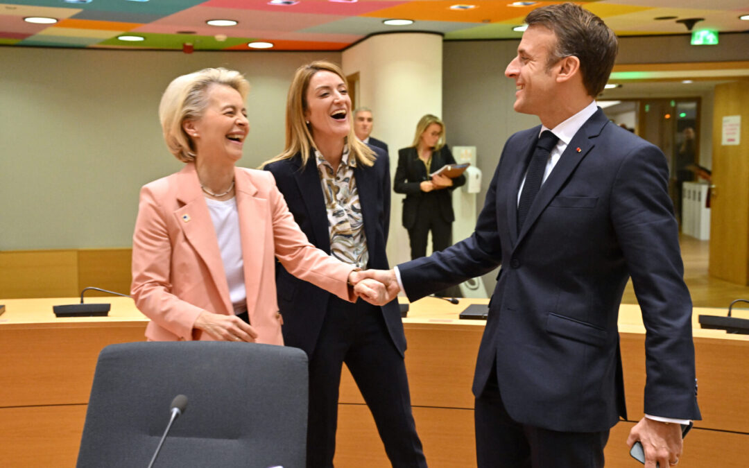 UE : Macron temporise sur un éventuel soutien à la candidature de von der Leyen