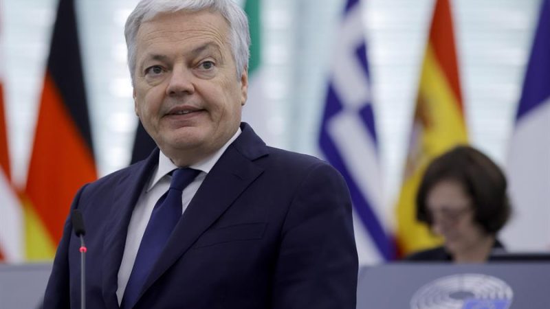 Reynders tomará su excedencia como aspirante a presidir Consejo de Europa el 25 de abril