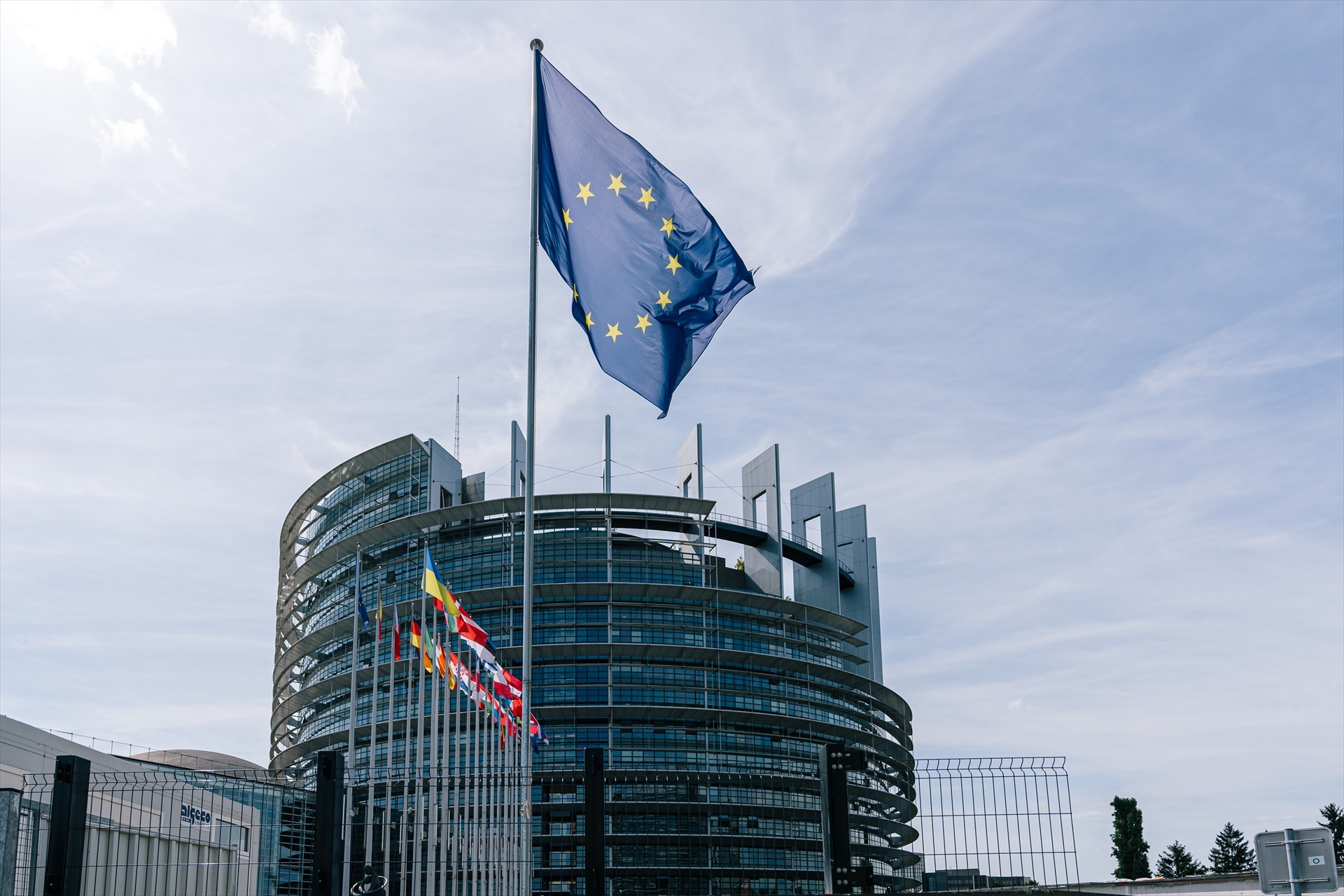 The Eurochamber laments the “attacks on the rule of law and the separation of powers” by the Government in Spain