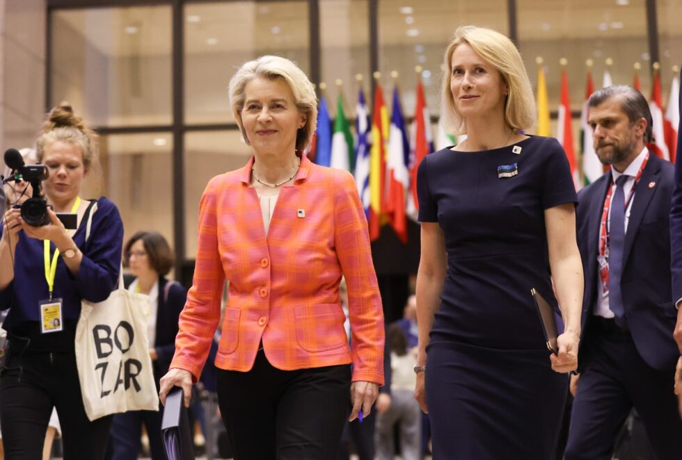 Ursula von der Leyen re-elected as European Commission president ...