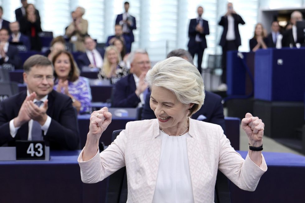 Ursula von der Leyen re-elected as European Commission president ...