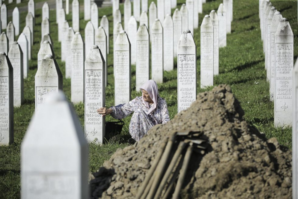 Genocidio de Srebrenica: Resolución de la ONU desata debate en los Balcanes, la UE semantiene firme