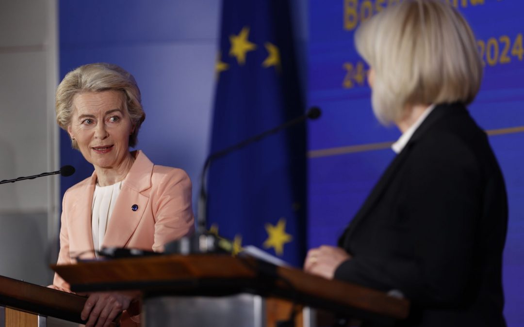 predsjednica Evropske komisije (EK) Ursula von der Leyen i predsjedavajuća Vijeća ministara BiH Borjana Krišto (Foto: FENA/Hazim Aljović)