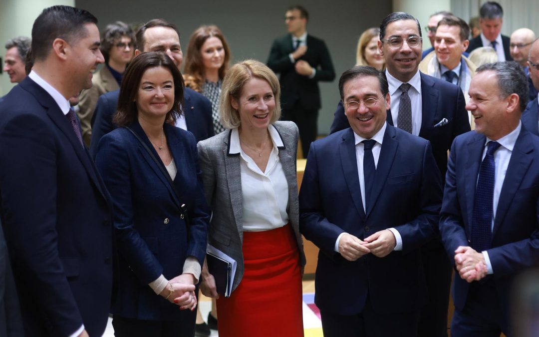España seguirá cooperando en 2025 con los socios europeos por «una UE fuerte, competitiva y unida».
