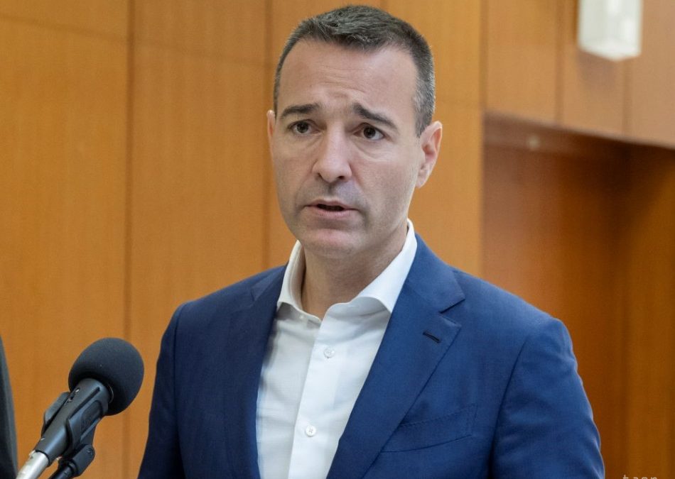 Minister školstva SR v Bruseli rokoval o umelej inteligencii vo vzdelávaní
