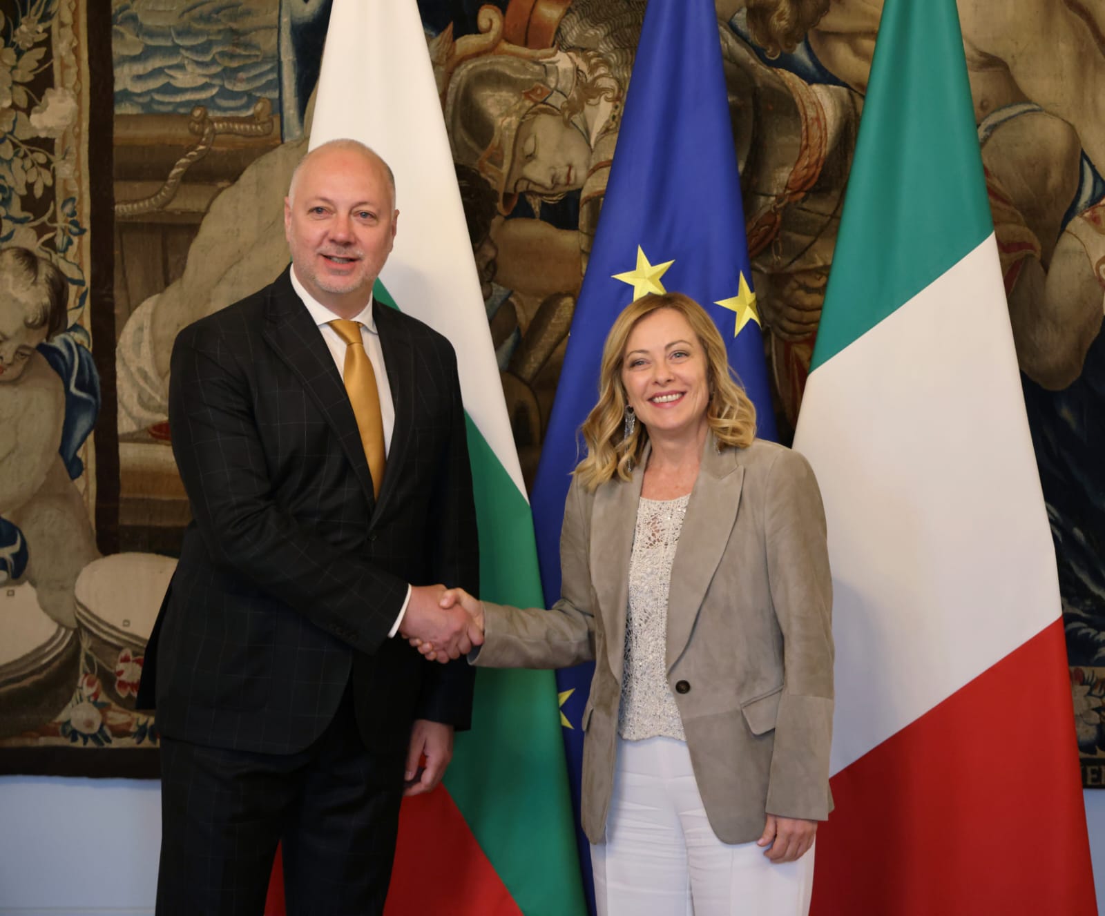 We are working with Italy on joint projects in the field of infrastructure and the defense industry, said the Bulgarian Prime Minister