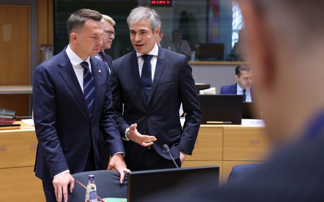 Las reservas de los 27 fuerzan a retirar el voto para oficializar el catalán, euskera y gallego en la UE