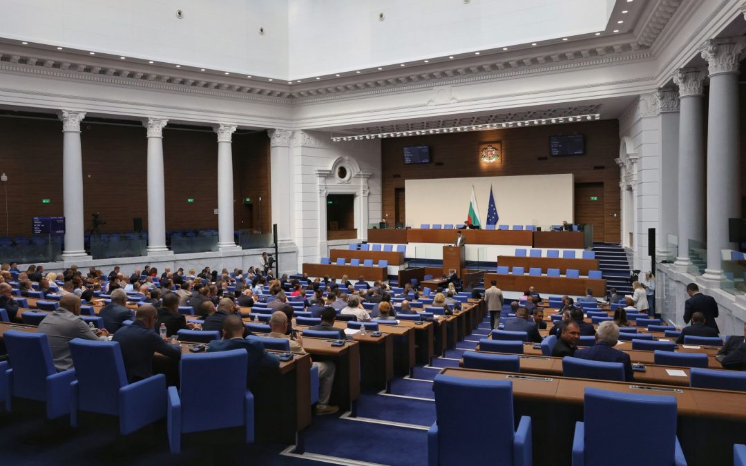 Българските региони по Черно море да се третират равностойно с останалите по източната граница на ЕС, настоява Народното събрание