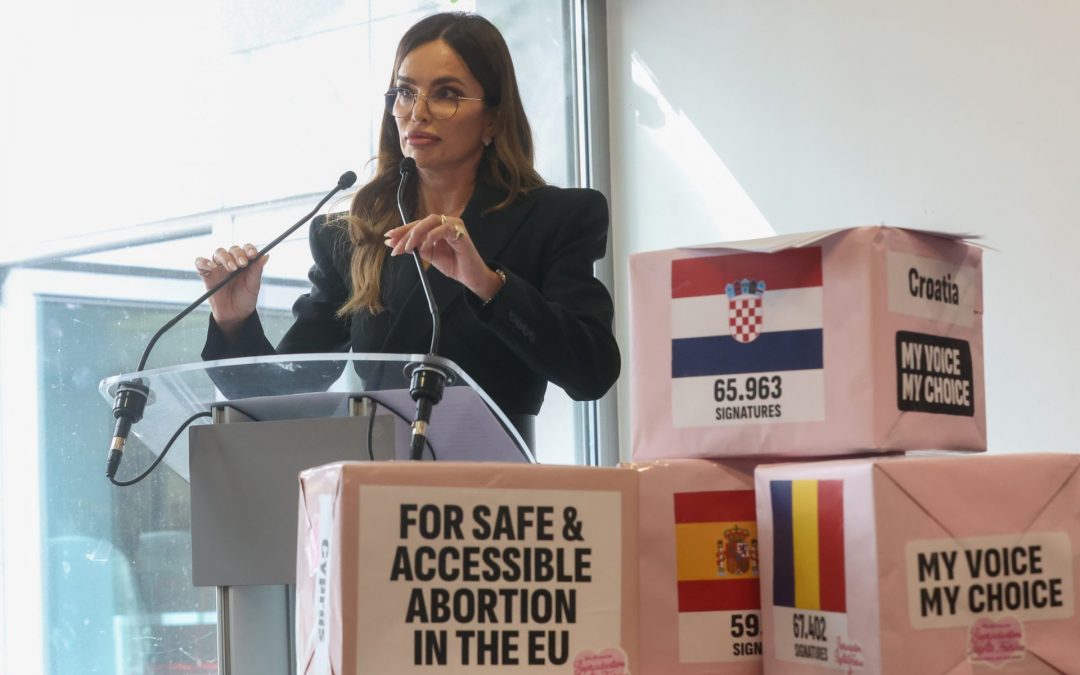 Inicijativa za dostupan pobačaj predala preko milijun potpisa