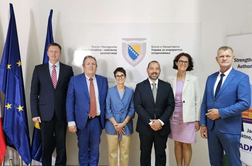 završetak dvogodišnjeg Twinning projekta Uprave za indirektno oporezivanje BiH sa EU (Foto: FENA/UIO BIH)