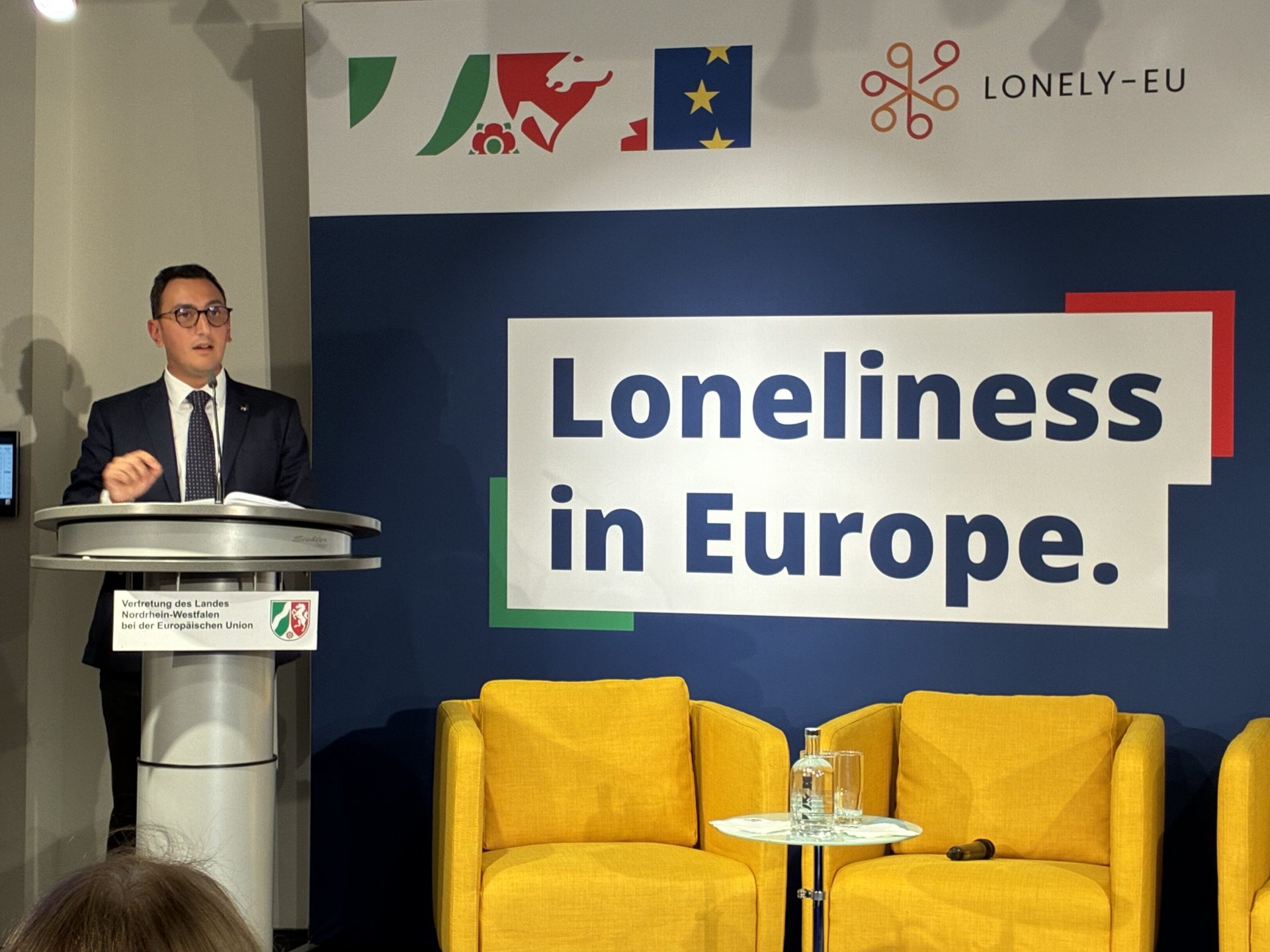 Einsamkeit als „stille Pandemie“ in der EU: Projekt soll Lösungsvorschläge entwickeln
