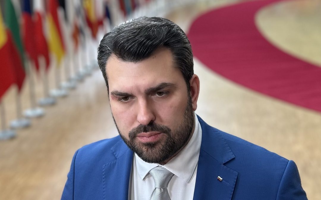 България подкрепя предложените нови санкции срещу Русия, заяви външният министър Георг Георгиев