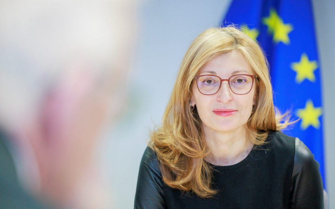 Екатерина Захариева: Европейската морска вятърна енергия може да захрани 6 млн. домакинства