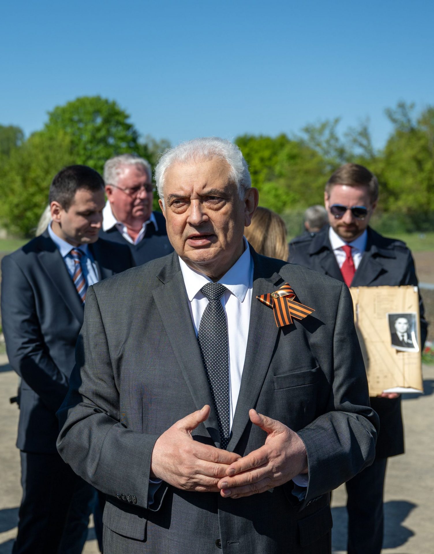Sergej J. Netschajew, russischer Botschafter in Deutschland, spricht zum 80. Jahrestag des Endes des Zweiten Weltkrieges und der Befreiung Europas vom Nationalsozialismus in der Gedenkstätte Sachsenhausen. (zu dpa: «Russischer Botschafter warnt EU vor «Diebstahl»»)