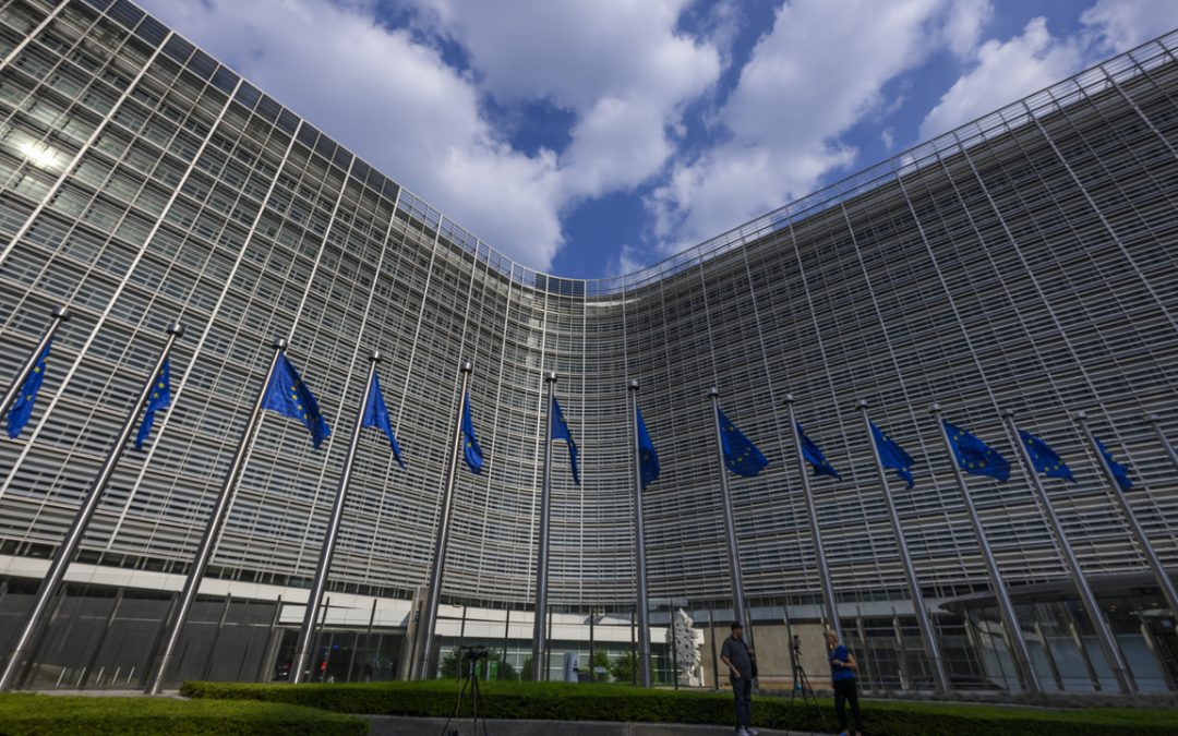 Komisja Europejska wszczęła postępowania prawne przeciwko Słowacji w związku z nowelizacją konstytucji