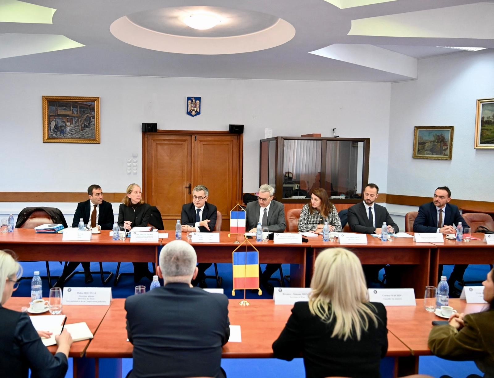 The Ministers of Justice from Romania and France discussed the streamlining of procedures regarding European warrants
