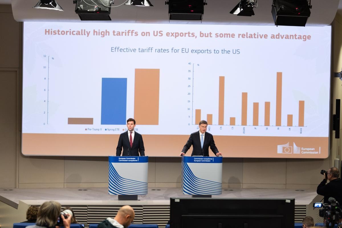 Με «ισχυρό ρυθμό» θα συνεχίσει να αναπτύσσεται η οικονομία της Ελλάδας