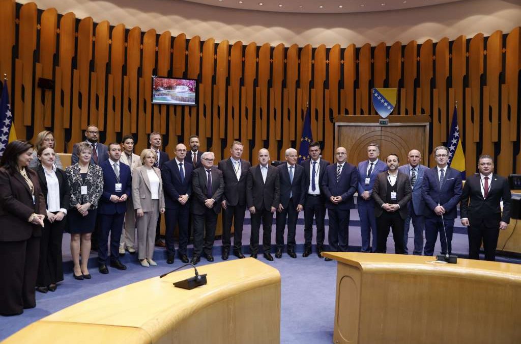 De 22e Conferentie van Parlementaire Commissies voor Europese Integratie (COSAP) gehouden in Sarajevo – Vergadering afgesloten zonder gezamenlijke verklaring