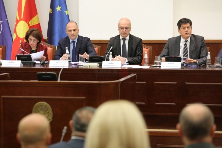 Дебата за Извештајот на ЕК: За власта тој дава јасен пресек на постигнувањата, за опозицијата покажува назадување во евроинтегративниот процес