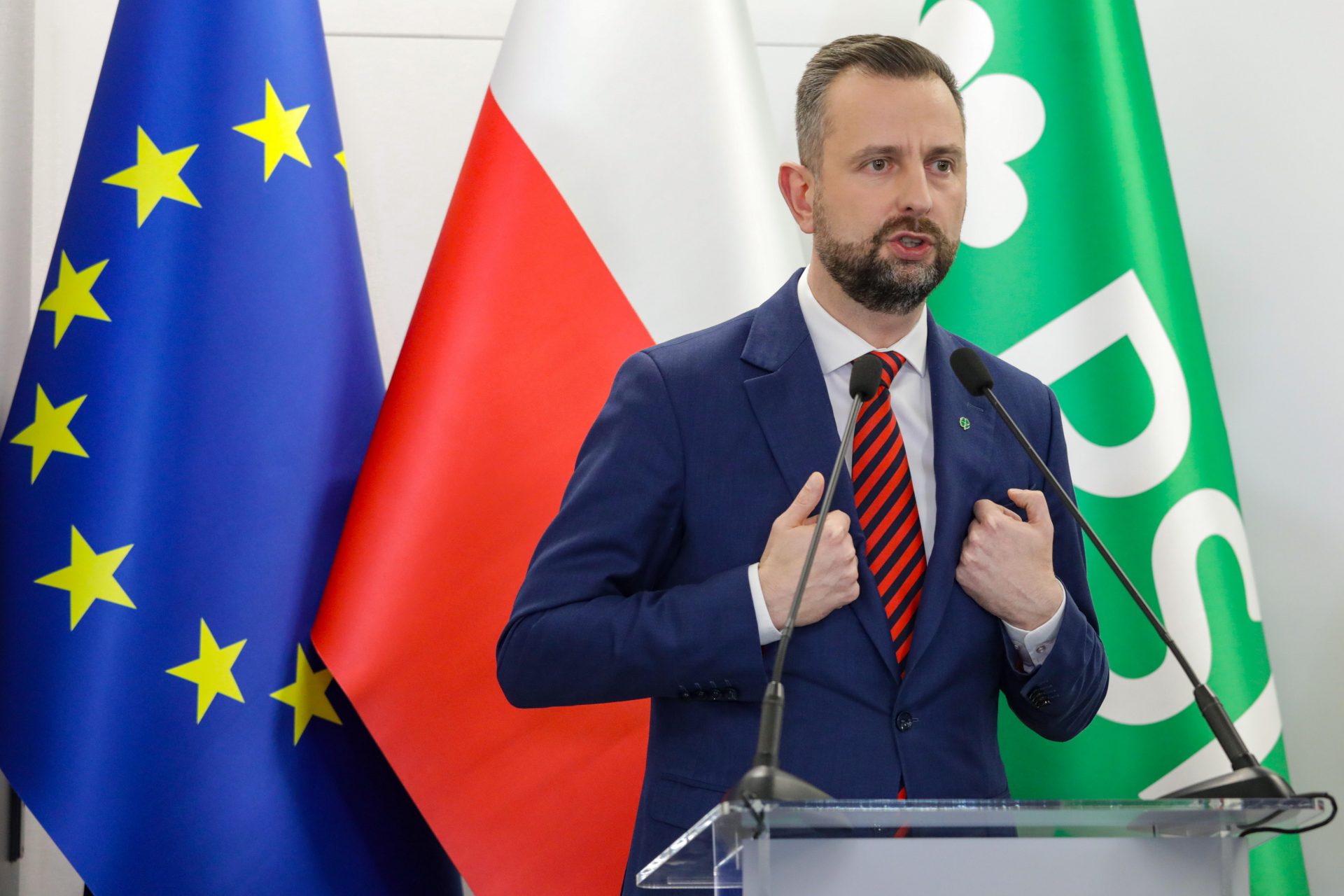 Head of the Ministry of National Defence on the US “internal” security strategy: Poland cannot be pulled away from the European Union