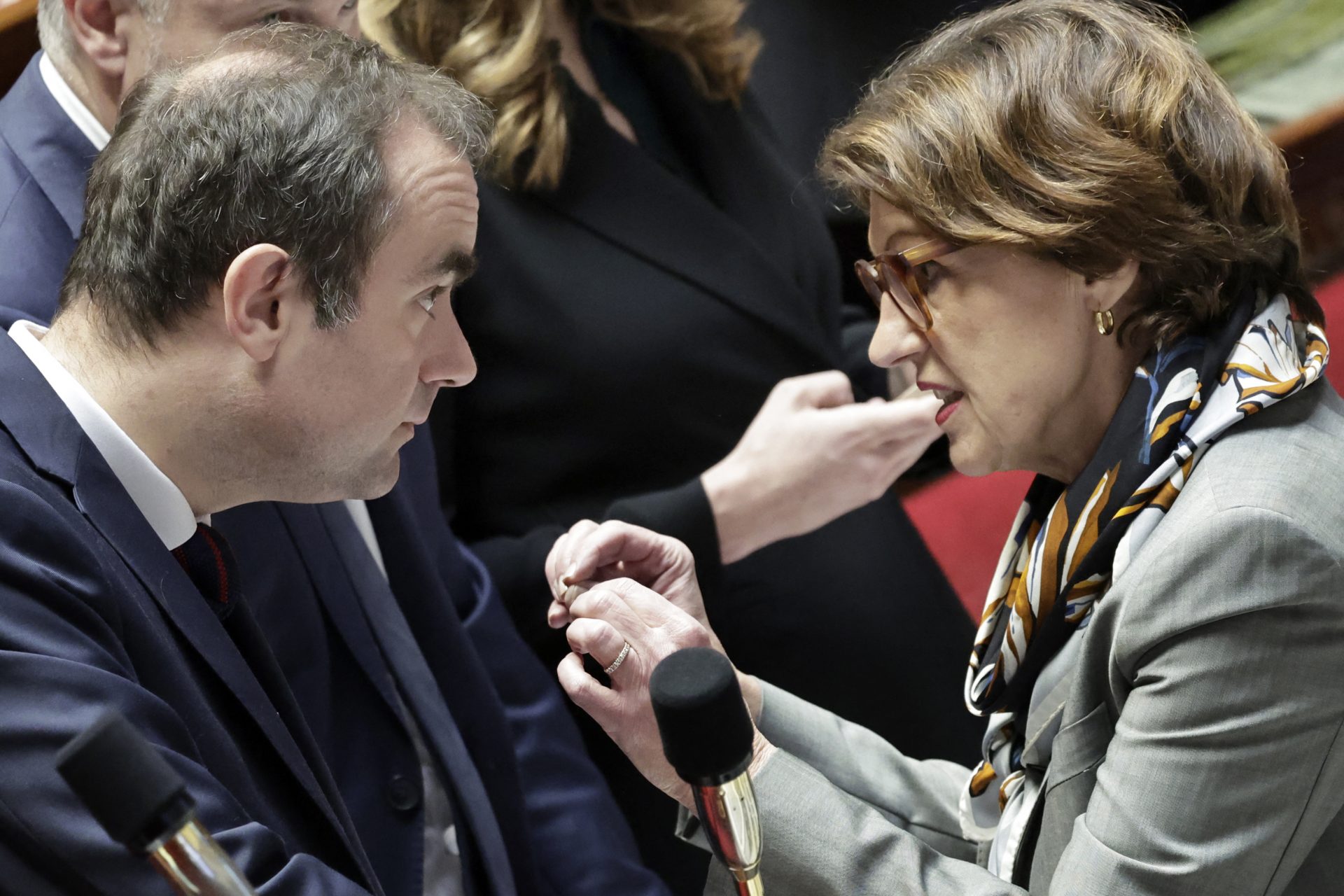 France will suspend imports of South American products containing substances banned in Europe