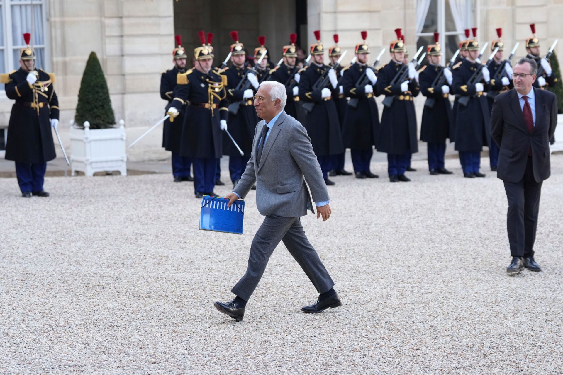 EU Council President: Ukraine should receive binding guarantees